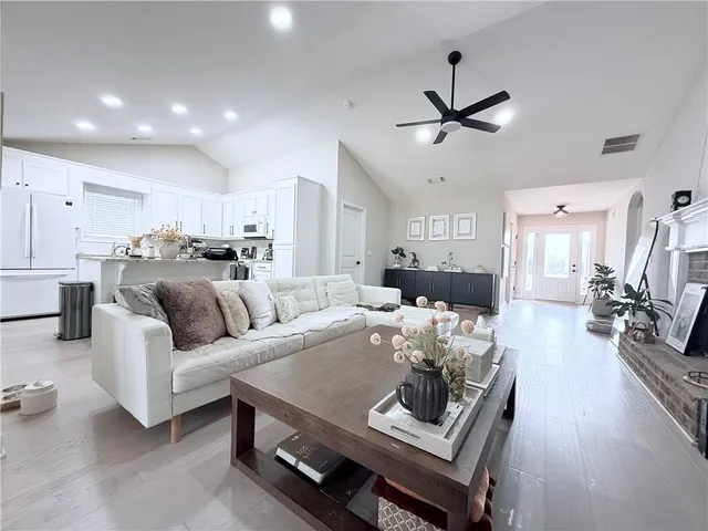 $2,450 | 138 Livingston Court, Winder, GA 30680