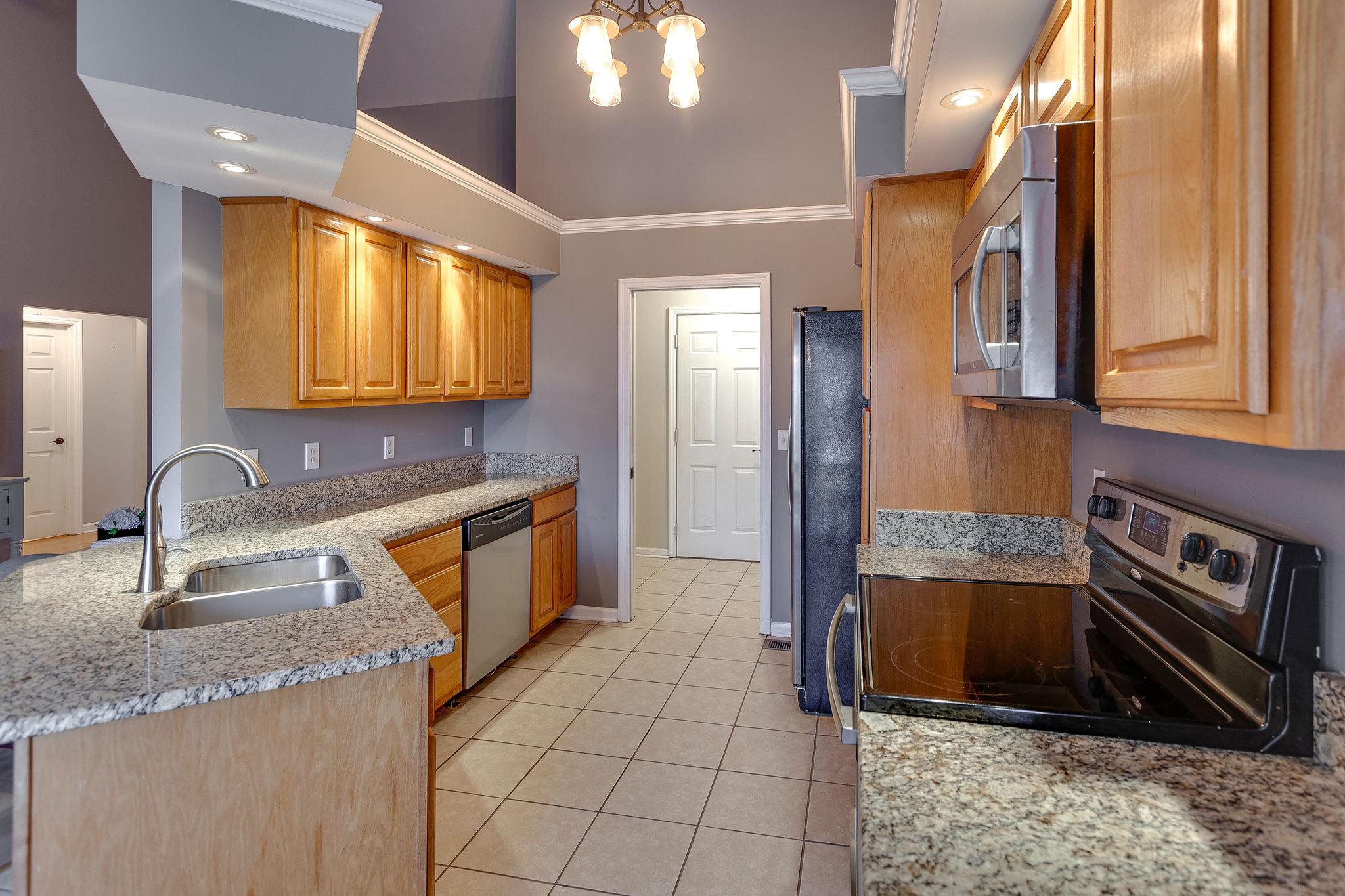 1815 O'Reilly Circle Spring Hill, TN 37174 - Photo 9 of 23 *Kitchen*