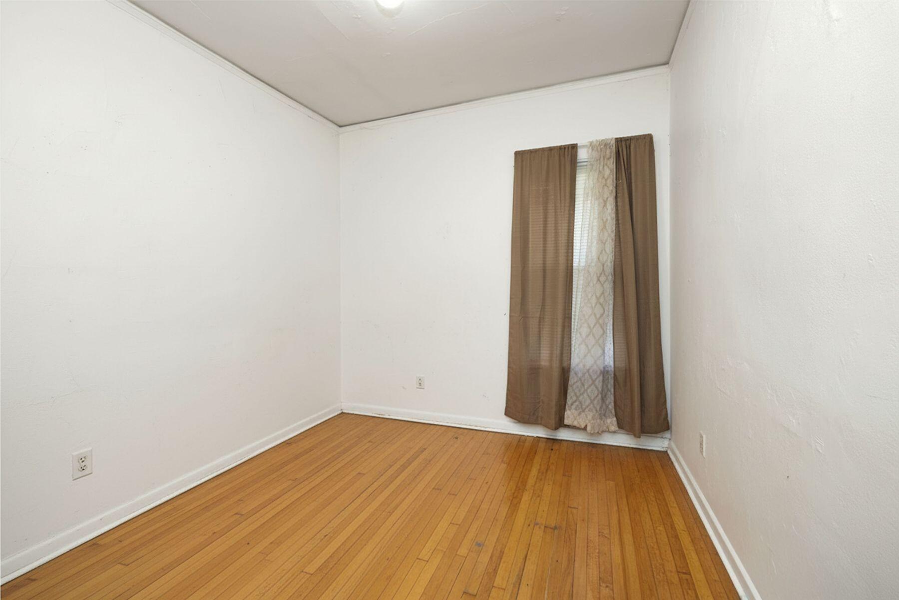 1128 South 35th Street, Unit 1130 Milwaukee, WI 53215 - Photo 7 of 17 Bedroom - Lower