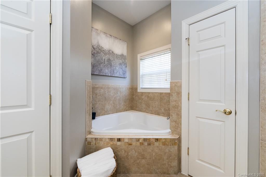 17335 Meadow Bottom Road Charlotte, NC 28277 - Photo 24 of 39 Gallery Image 24