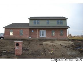 705 Racastle Road Chatham, IL 62629 - Photo 4 of 4 Gallery Image 4