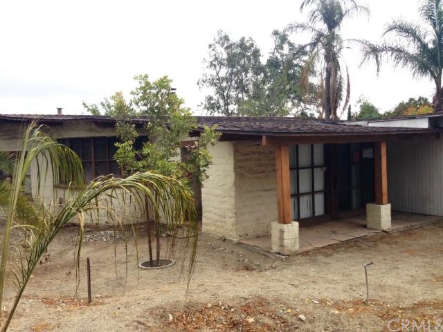 411 South Maple Avenue Rialto, CA 92376 - Photo 1 of 1