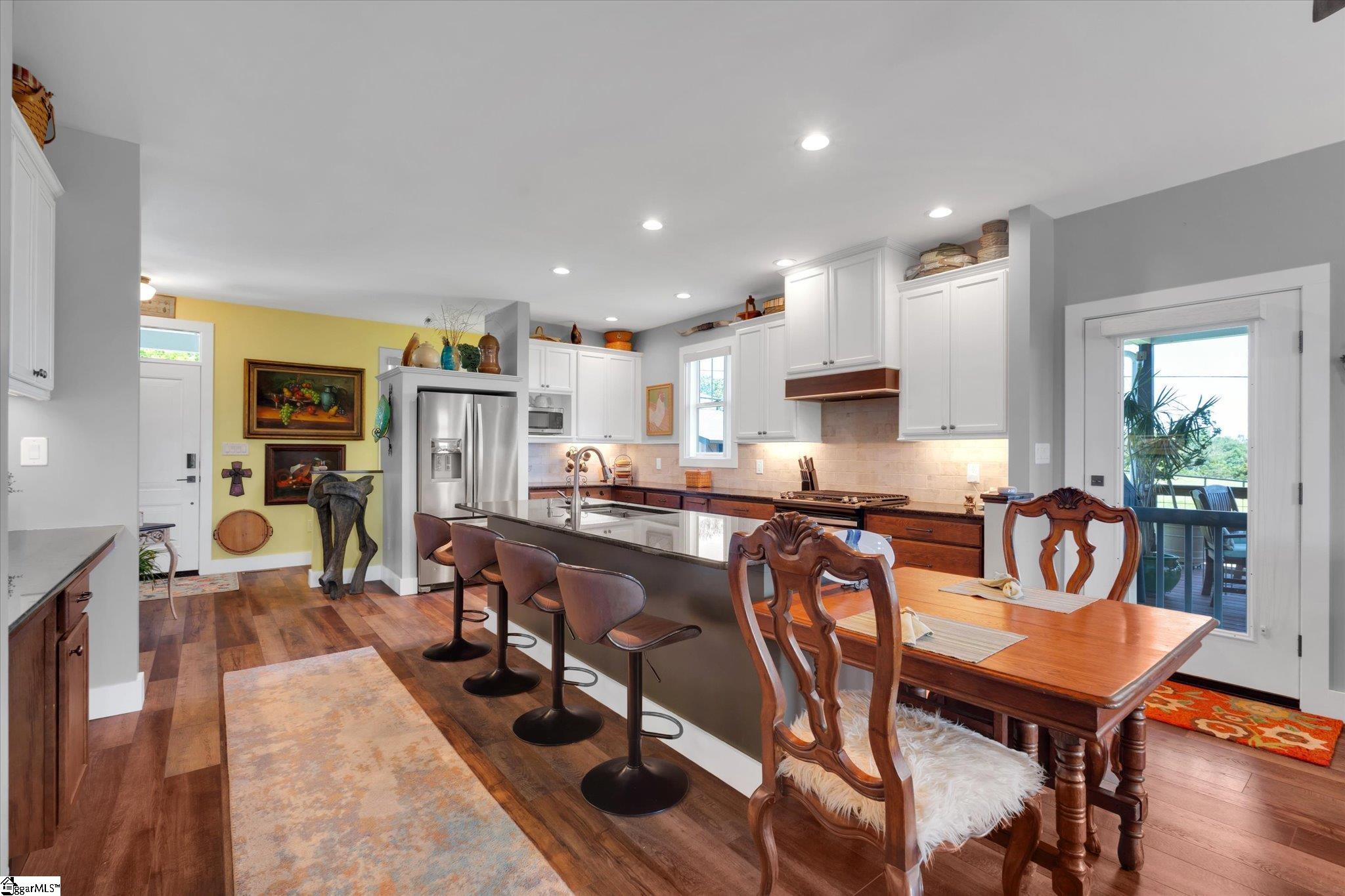 349 Amberwood Road Pickens, SC 29671 - Photo 6 of 46