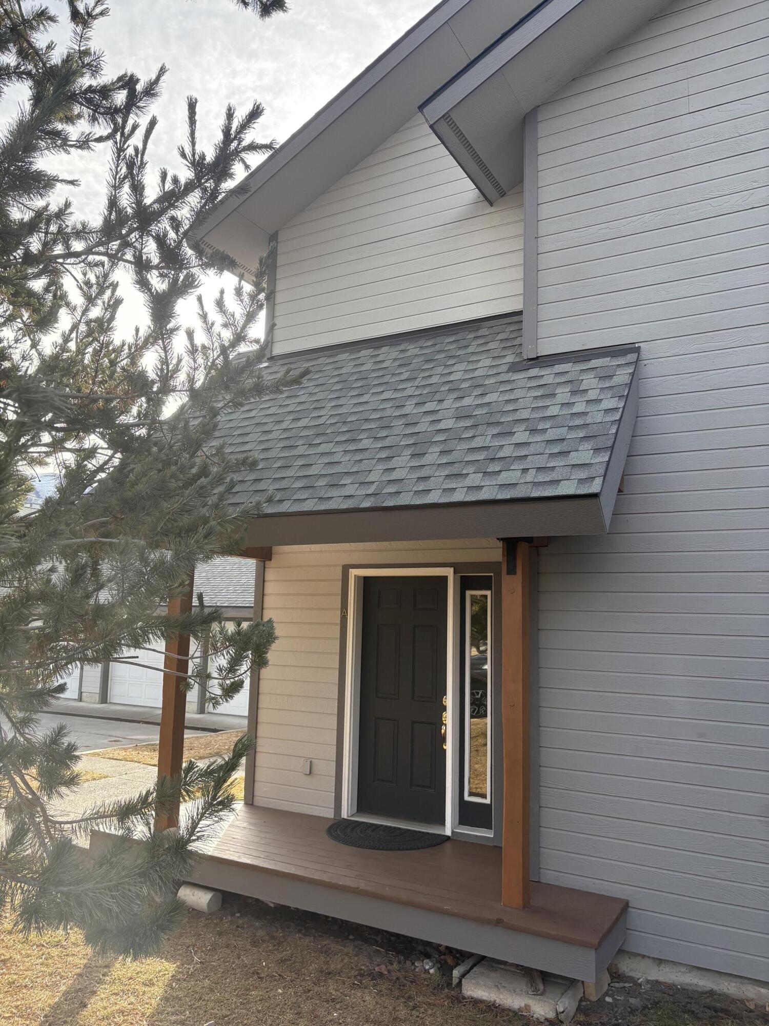 720 4th Avenue South, Unit A1 Hailey, ID 83333 - Photo 4 of 42 IMG_1437