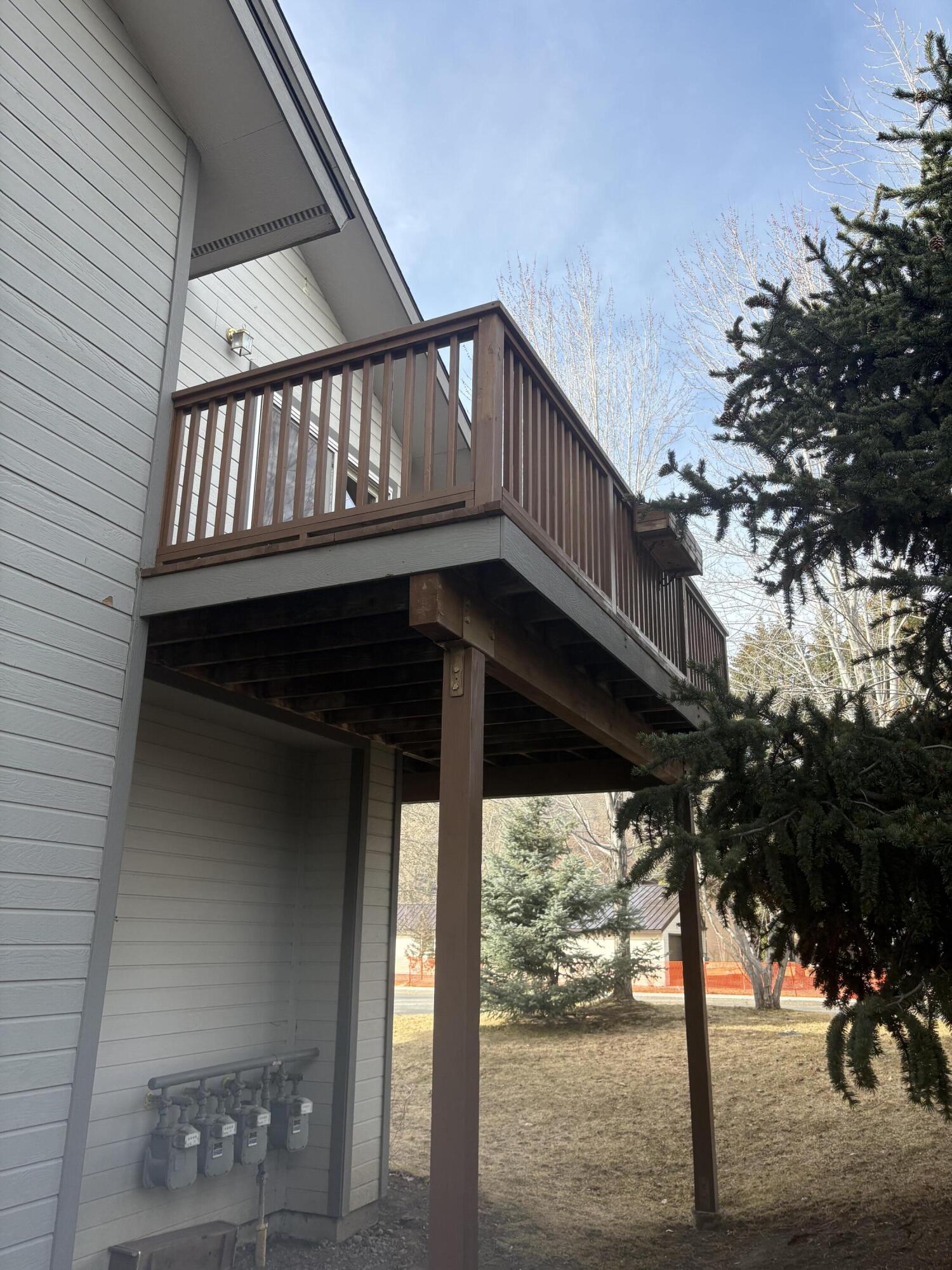 720 4th Avenue South, Unit A1 Hailey, ID 83333 - Photo 5 of 42 IMG_1438