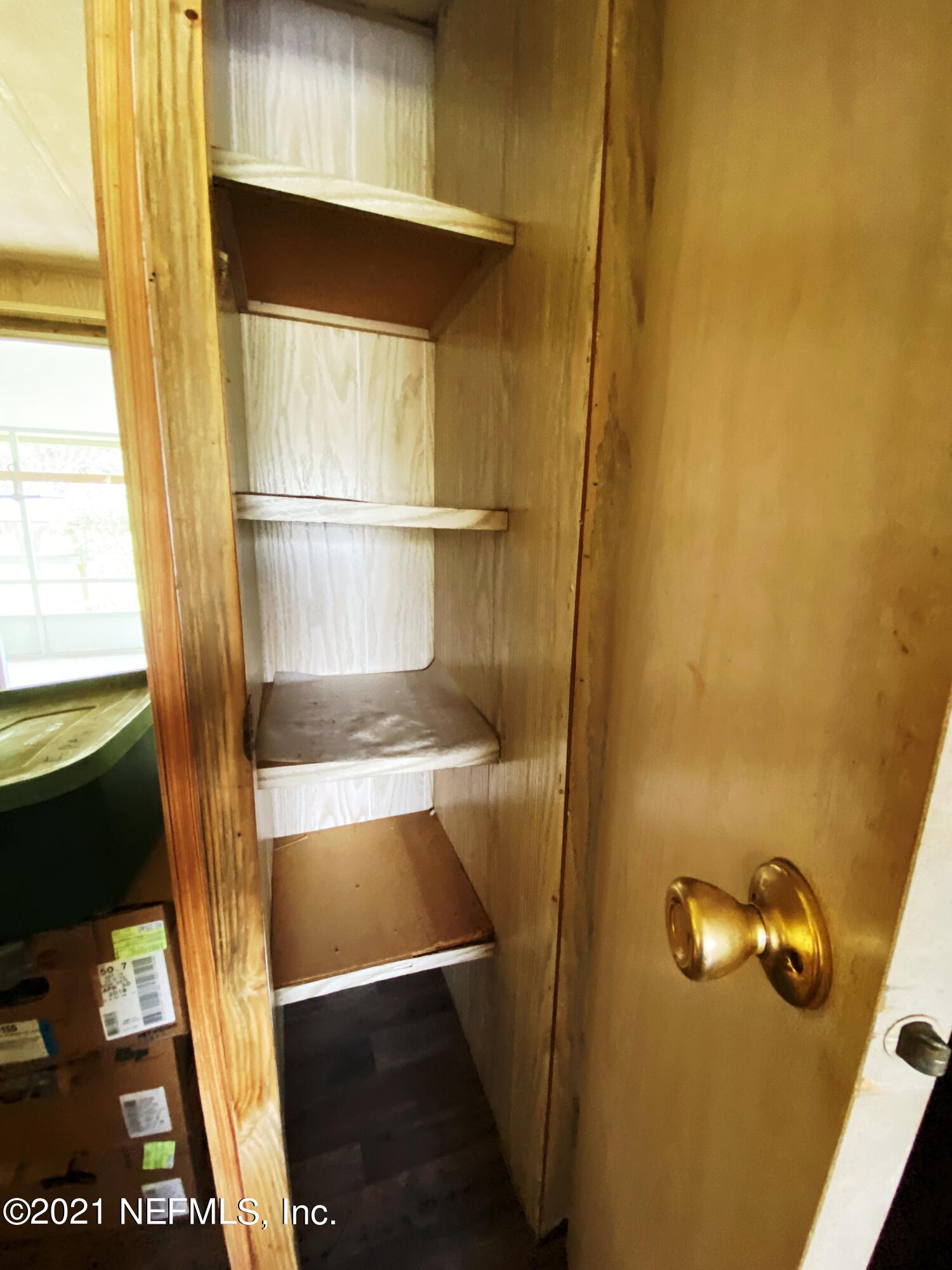 119 Osceola Road Georgetown, FL 32139 - Photo 17 of 46 Closet in Living Room
