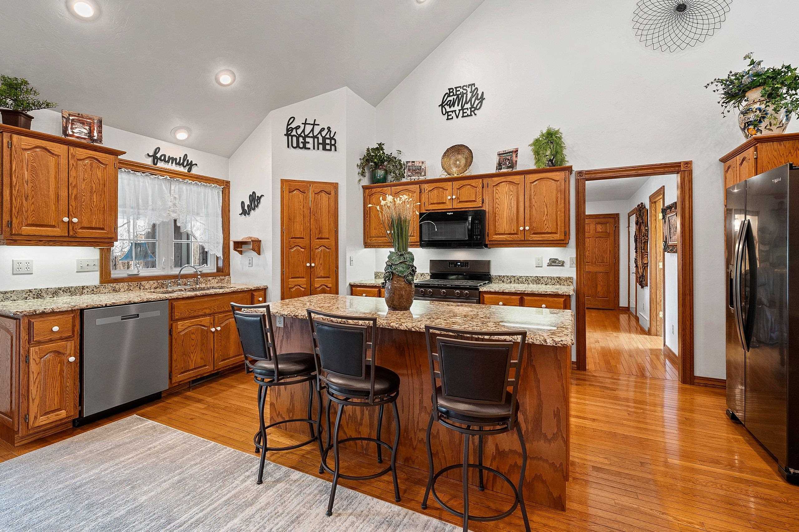 5271 Morning Retreat Road Oconto, WI 54153 - Photo 12 of 82