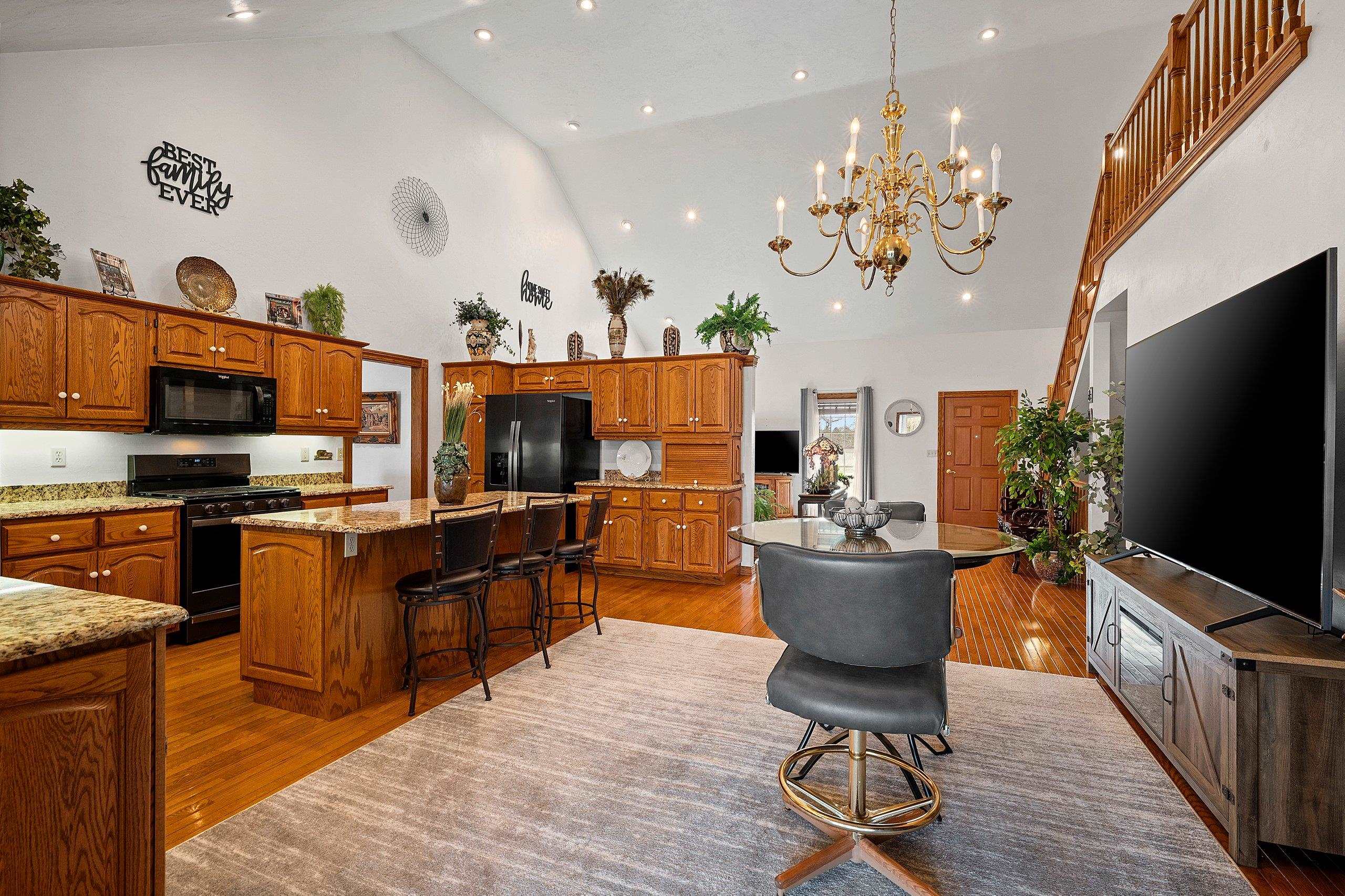 5271 Morning Retreat Road Oconto, WI 54153 - Photo 13 of 82