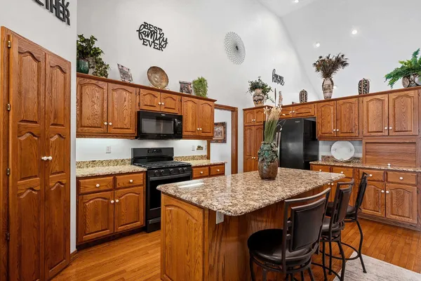 $674,900 | 5271 Morning Retreat Road, Oconto, WI 54153