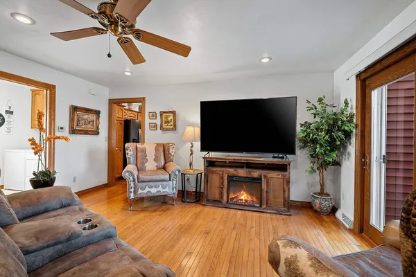 $674,900 | 5271 Morning Retreat Road, Oconto, WI 54153