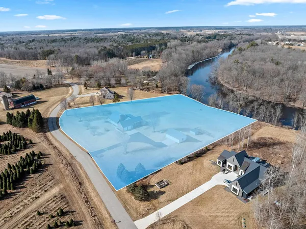 $674,900 | 5271 Morning Retreat Road, Oconto, WI 54153