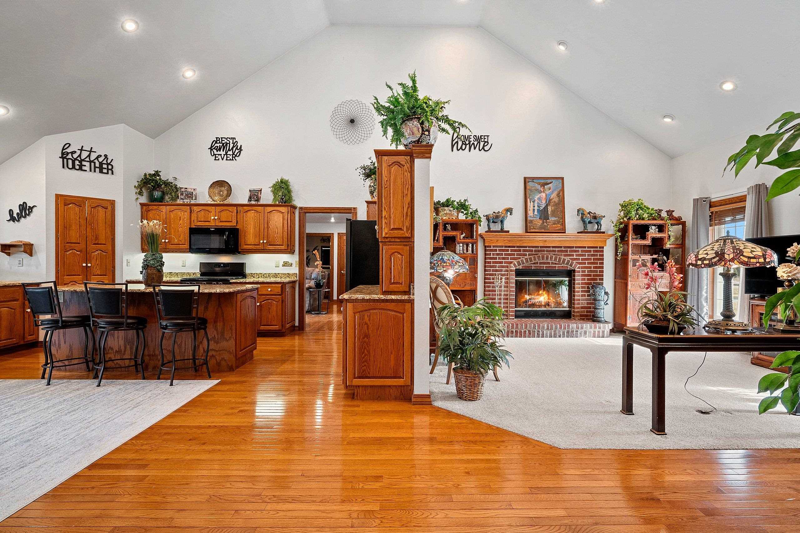 5271 Morning Retreat Road Oconto, WI 54153 - Photo 9 of 82