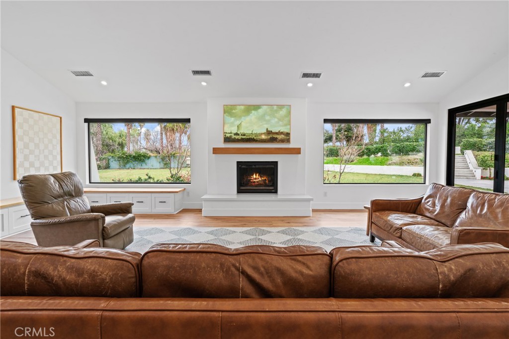 9120 Cleveland Avenue Riverside, CA 92503 - Photo 13 of 62