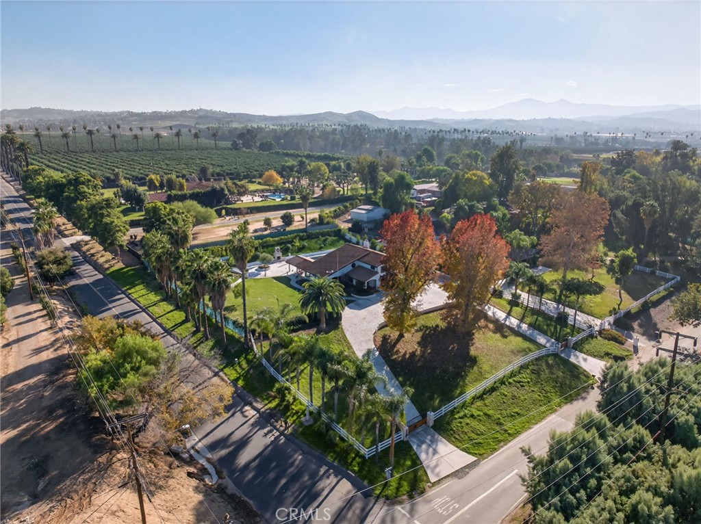 9120 Cleveland Avenue Riverside, CA 92503 - Photo 3 of 62