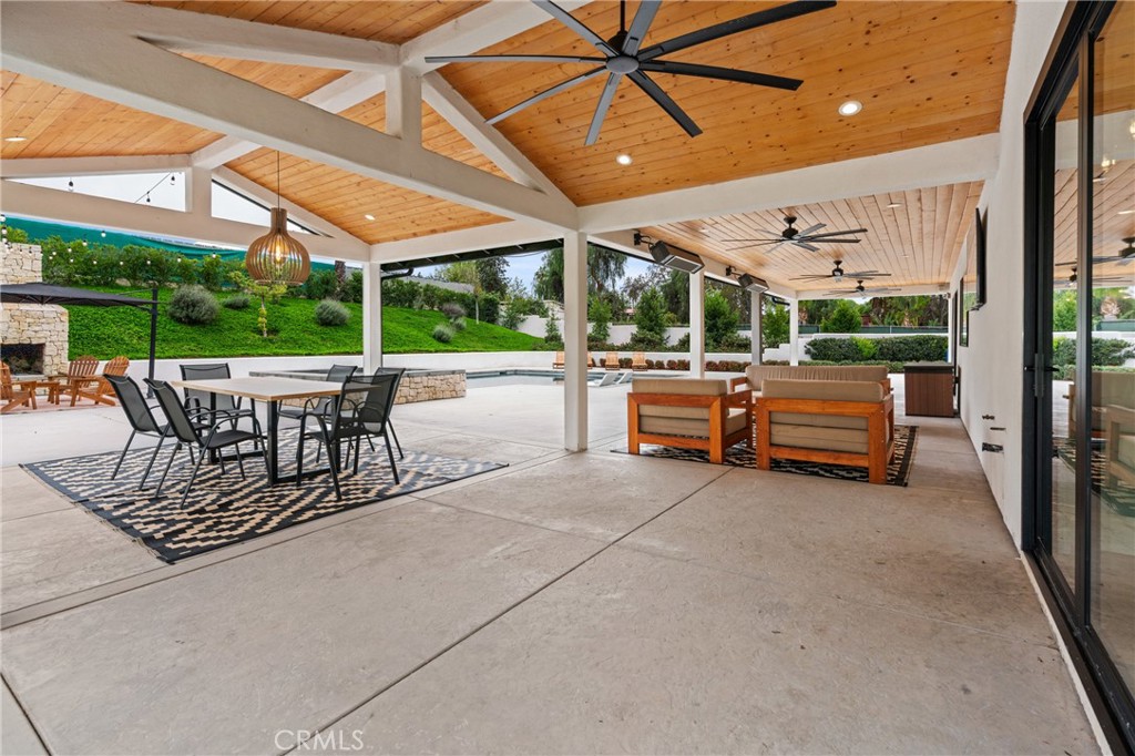 9120 Cleveland Avenue Riverside, CA 92503 - Photo 50 of 62