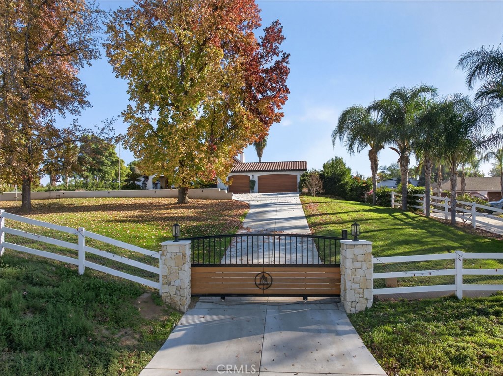 9120 Cleveland Avenue Riverside, CA 92503 - Photo 5 of 62