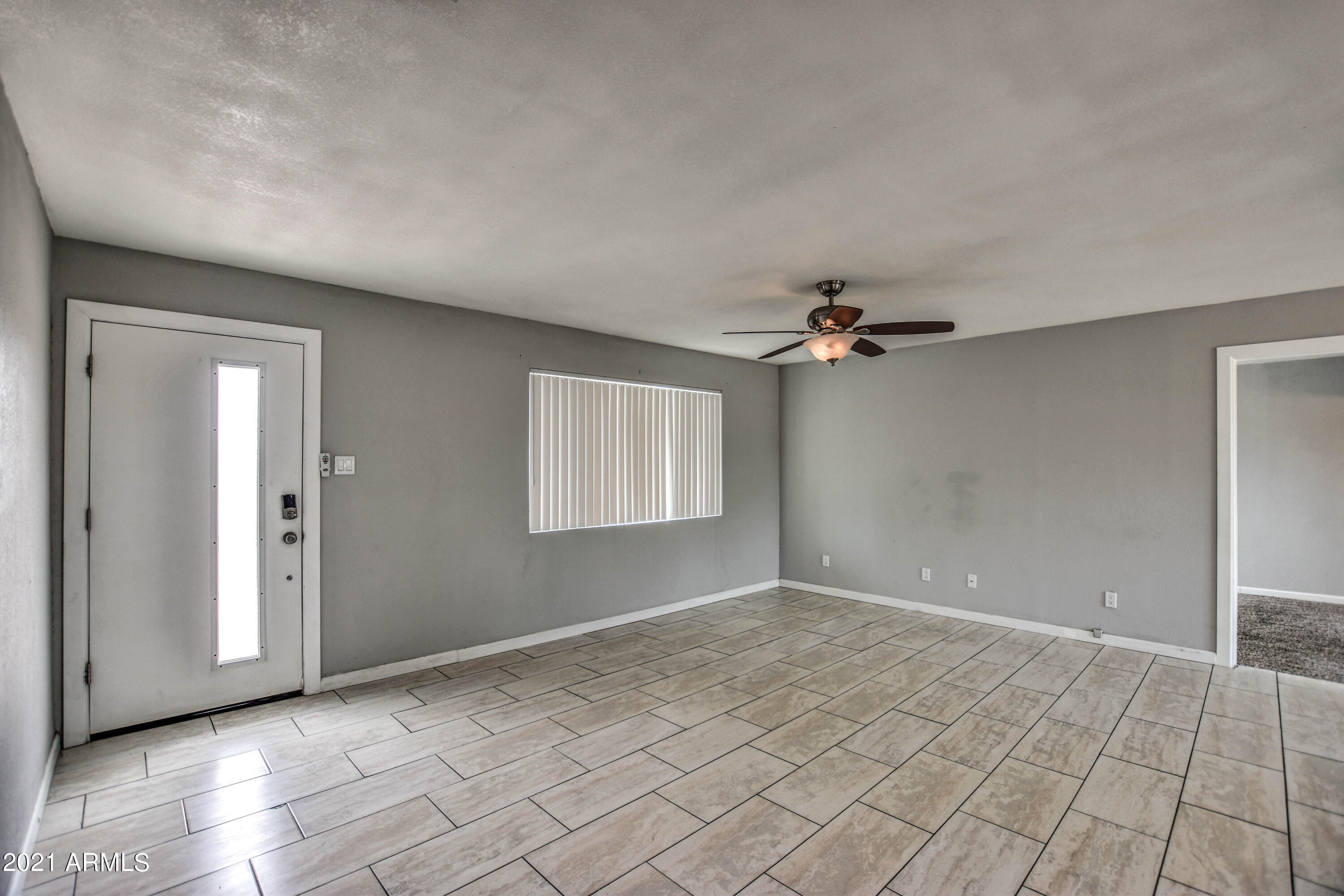 5142 West Osborn Road Phoenix, AZ 85031 - Photo 30 of 43 LIVING 1