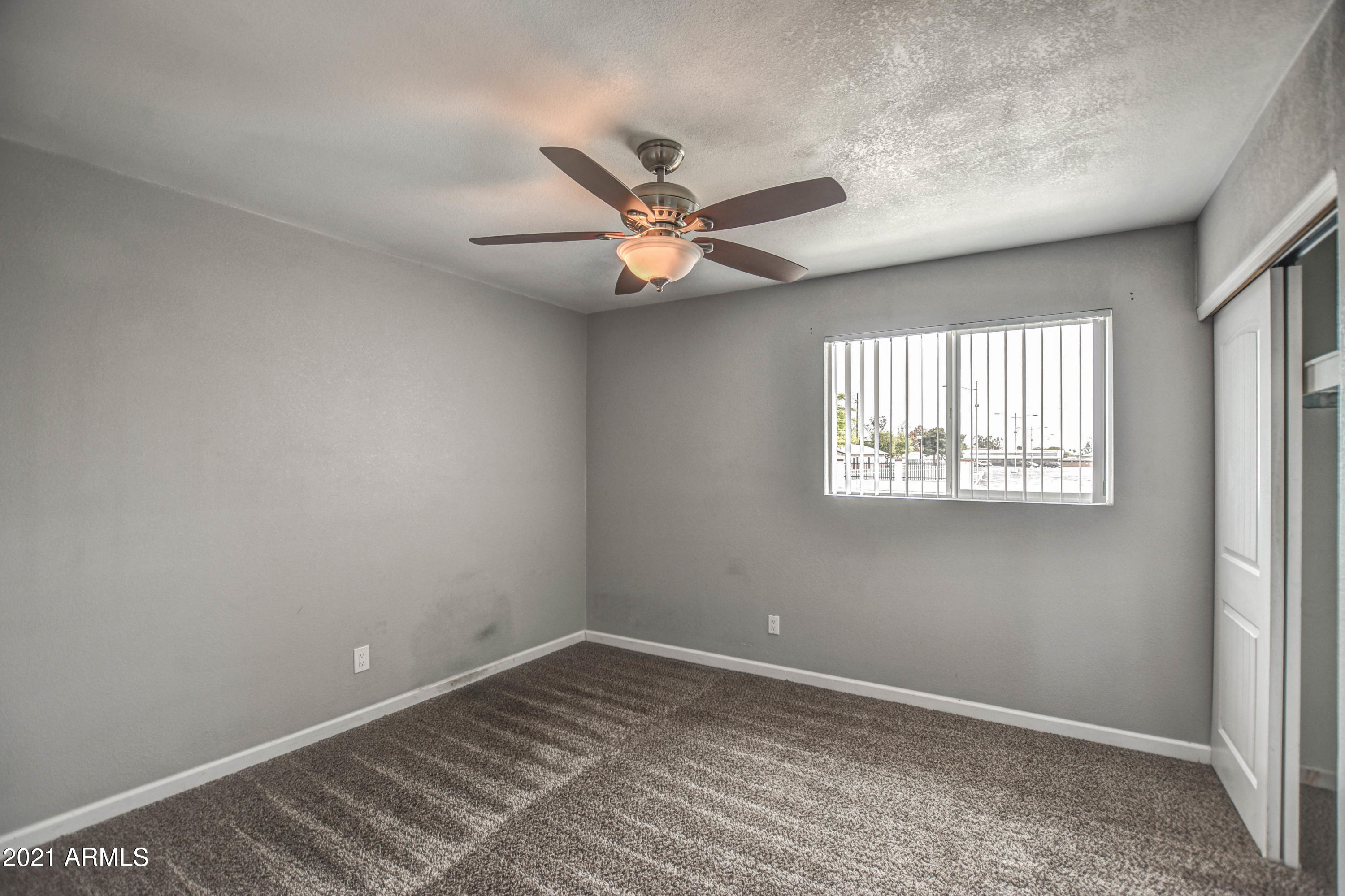 5142 West Osborn Road Phoenix, AZ 85031 - Photo 4 of 43 BED 3, 1