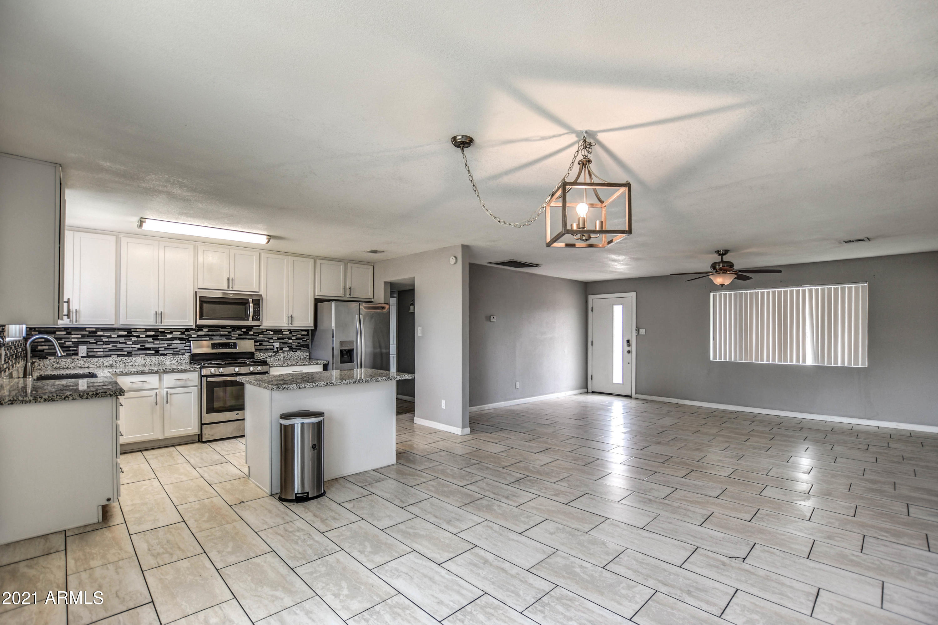 5142 West Osborn Road Phoenix, AZ 85031 - Photo 8 of 43 EAT IN 1