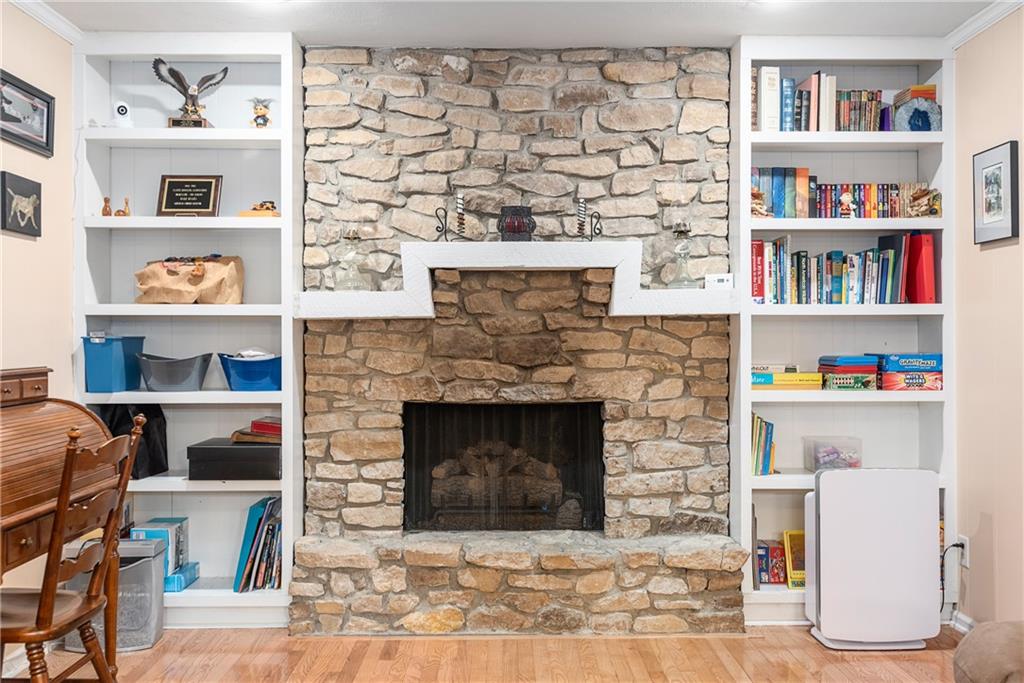711 South Restin Road Greenwood, IN 46142 - Photo 11 of 23 Gallery Image 11