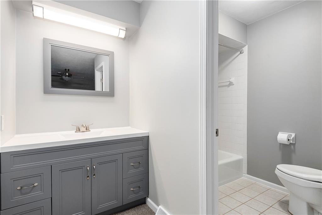 711 South Restin Road Greenwood, IN 46142 - Photo 16 of 23 Gallery Image 16
