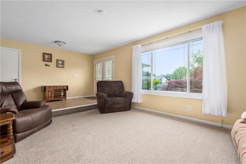 711 South Restin Road Greenwood, IN 46142 - Photo 3 of 23 Gallery Image 3