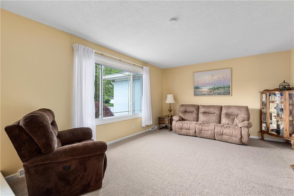 711 South Restin Road Greenwood, IN 46142 - Photo 4 of 23 Gallery Image 4