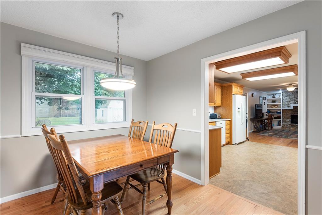 711 South Restin Road Greenwood, IN 46142 - Photo 6 of 23 Gallery Image 6