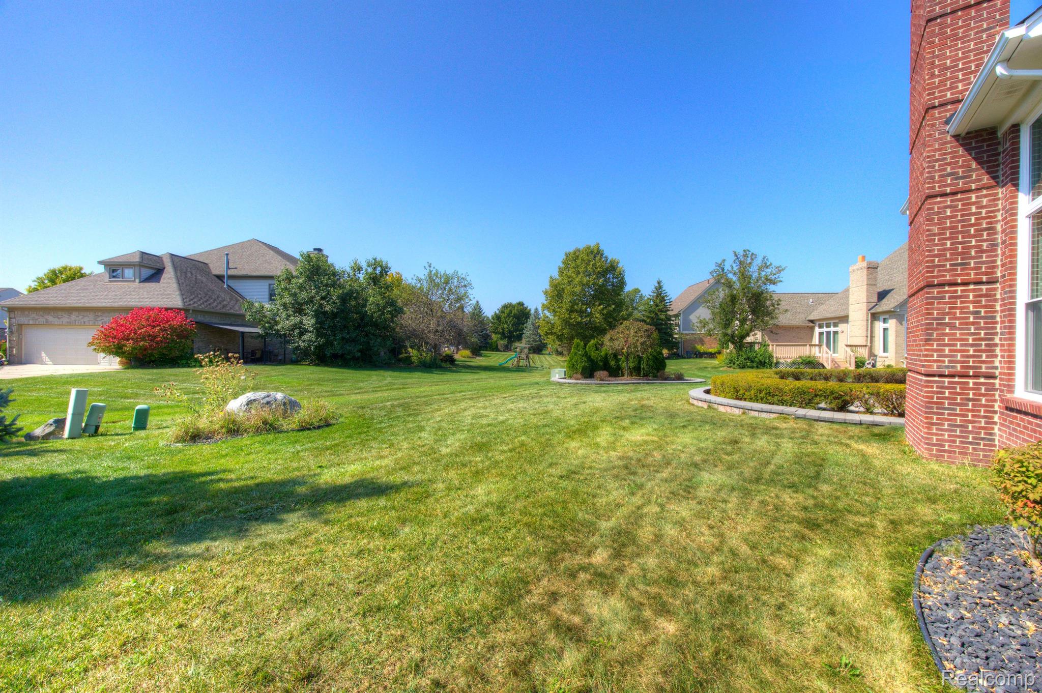 47631 Pavillon Road Canton, MI 48188 - Photo 58 of 60 Gallery Image 58