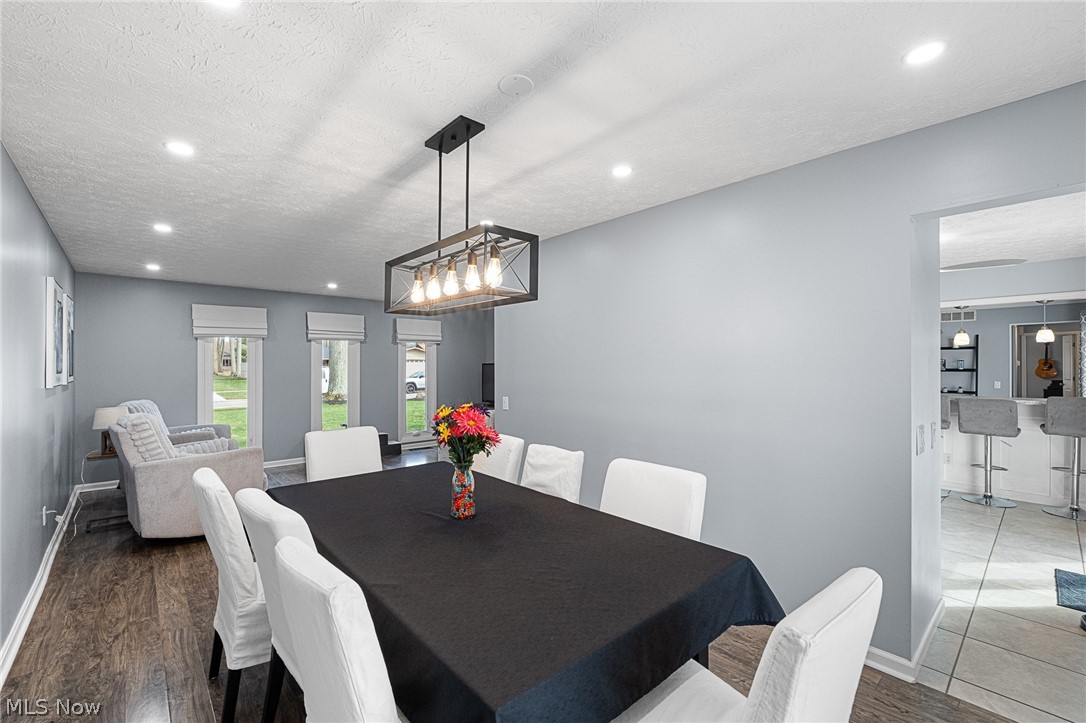 10810 Gate Post Road Strongsville, OH 44149 - Photo 17 of 36 Gallery Image 17