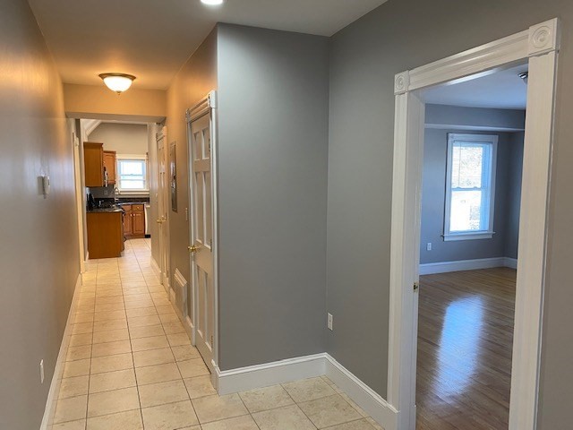22 Howard Street, Unit 2 RIGHT Melrose, MA 02176 - Photo 8 of 13 Gallery Image 8