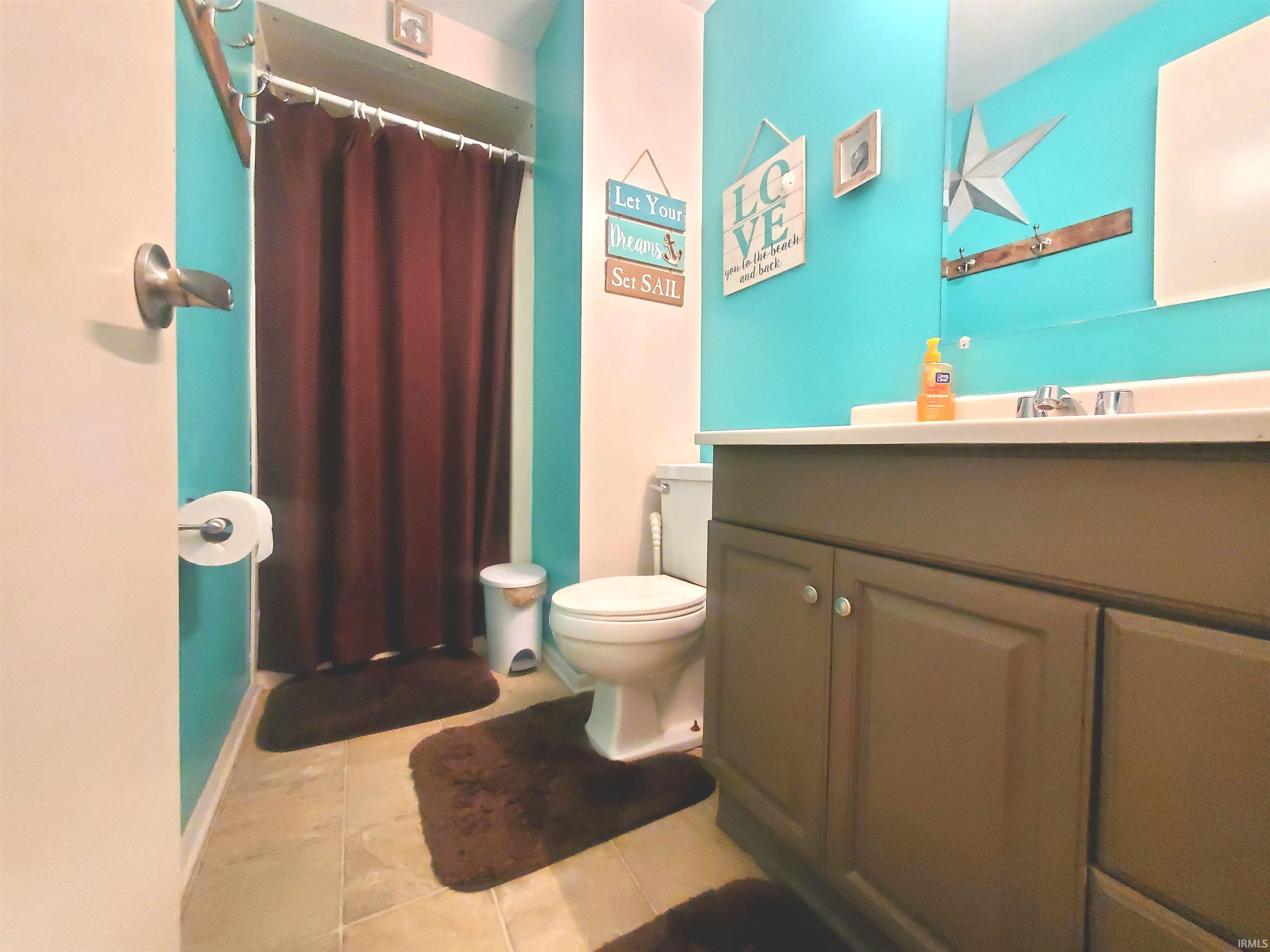 1565 Green Road New Haven, IN 46774 - Photo 11 of 19 Gallery Image 11