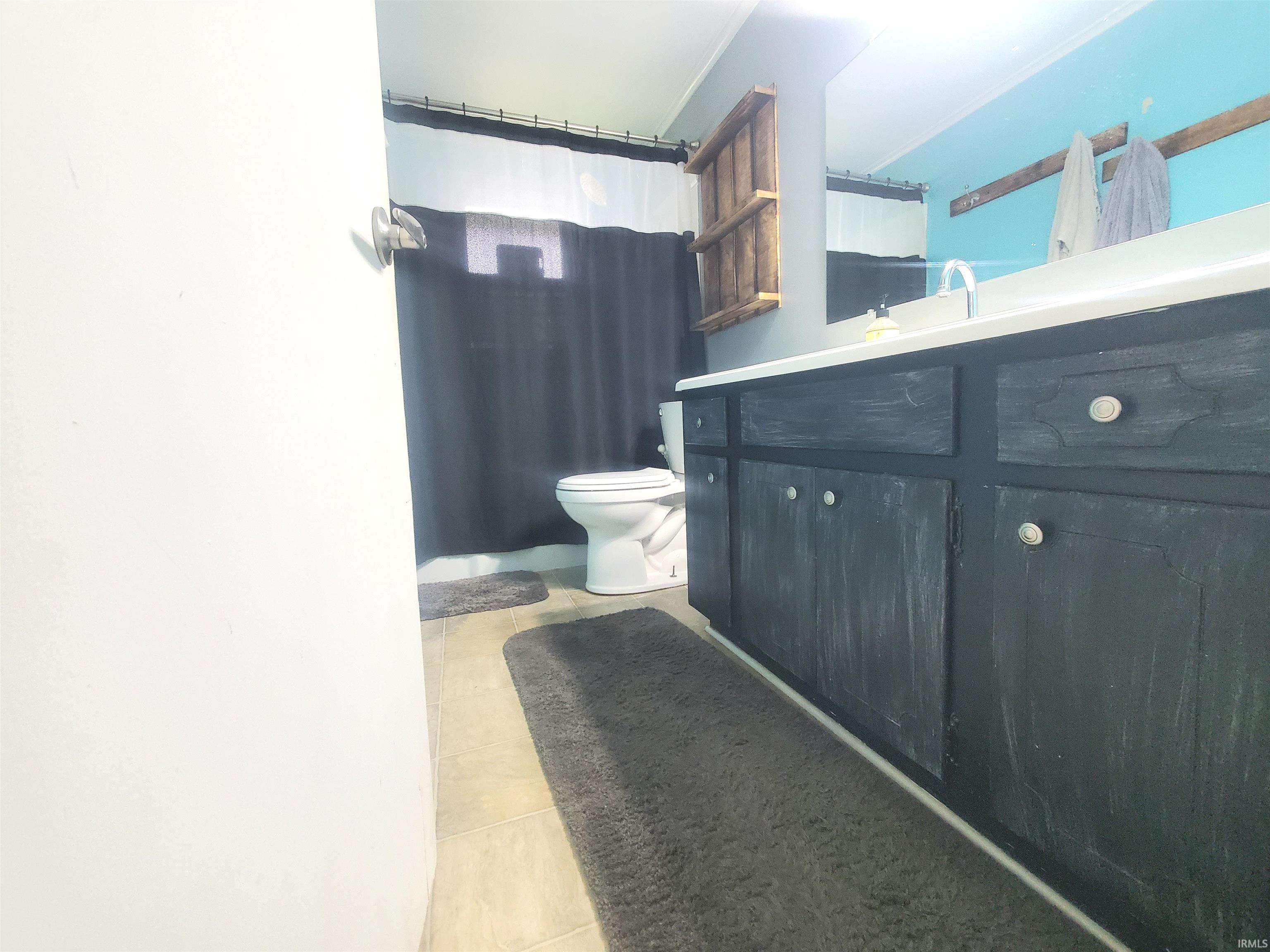 1565 Green Road New Haven, IN 46774 - Photo 5 of 19 Gallery Image 5