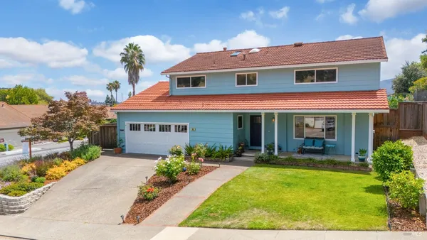$1,099,000 | 489 Quercus Court, Novato, CA 94945