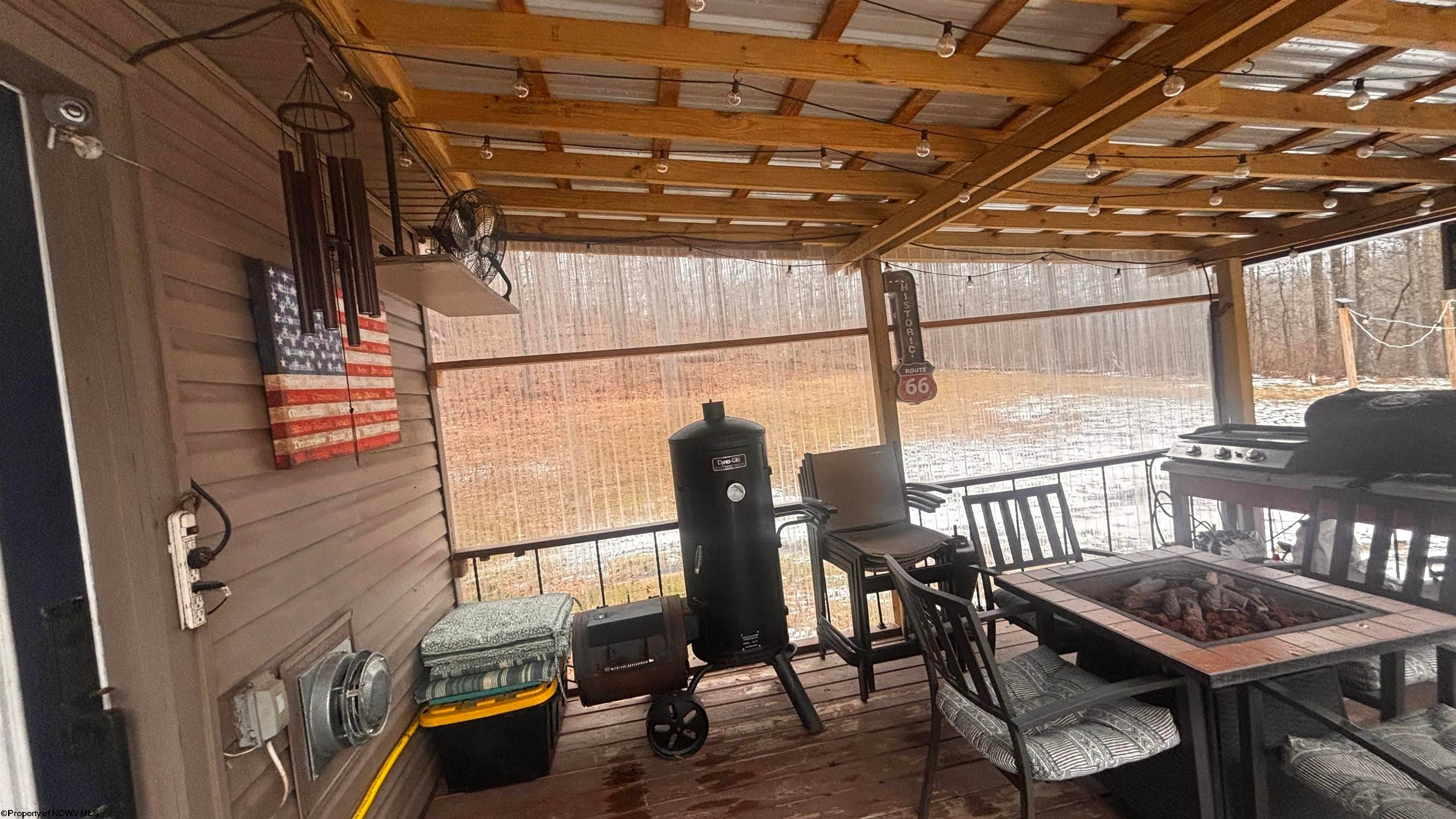 5055 Maxwell Ridge West Union, WV 26456 - Photo 4 of 34 Gallery Image 4