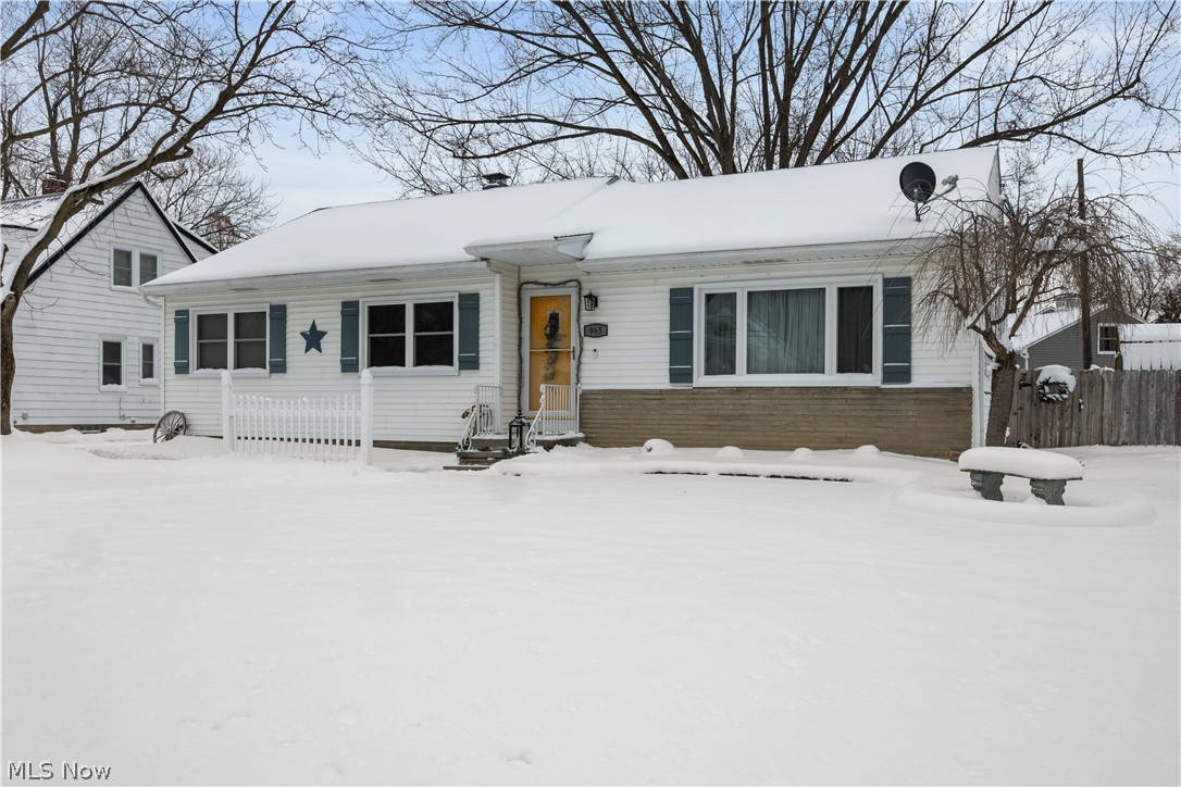 965 Gulf Road Elyria, OH 44035 - Photo 2 of 37 View of front of ranch home