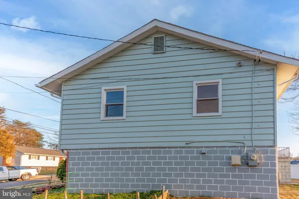 $459,999 | 7917 Grant Drive, Glenarden, MD 20706