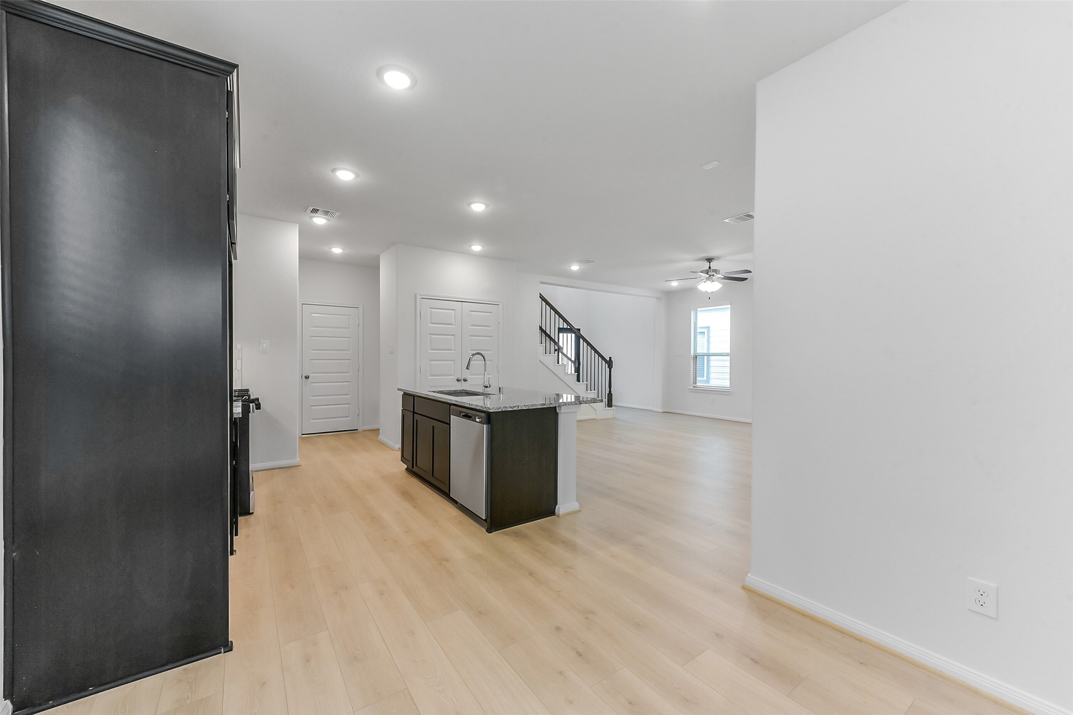 15411 Fathom Line Way Houston, TX 77053 - Photo 15 of 41