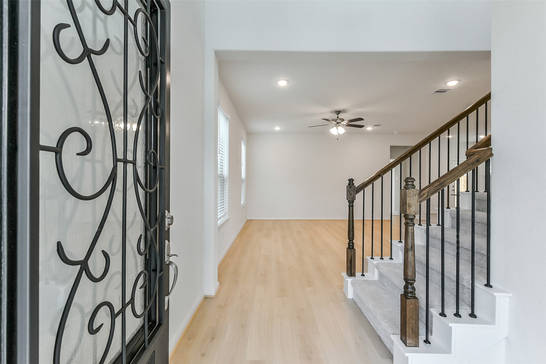 15411 Fathom Line Way Houston, TX 77053 - Photo 5 of 41