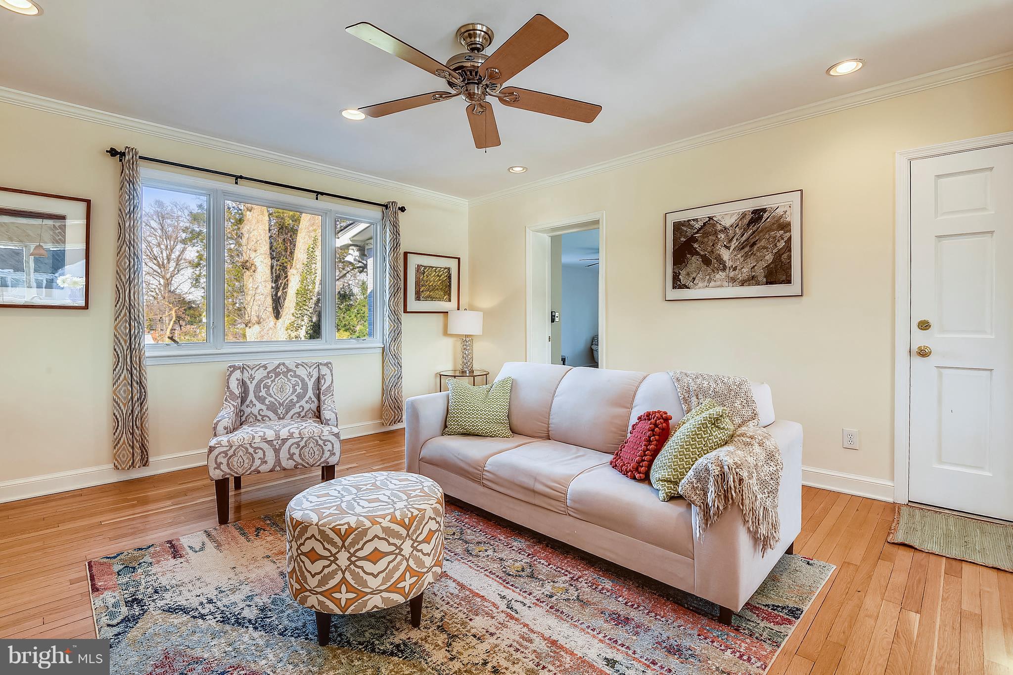1701 Sherwood Road Silver Spring, MD 20902 - Photo 20 of 63 Family Room with Great Natural Light