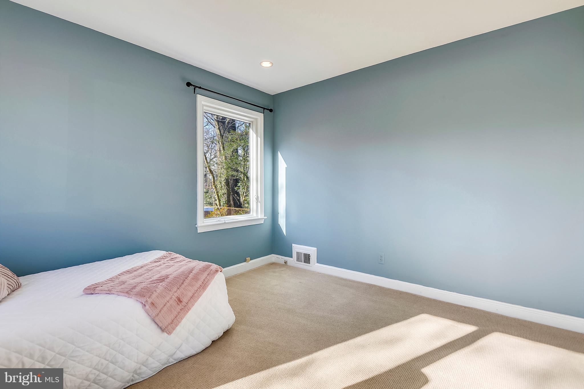 1701 Sherwood Road Silver Spring, MD 20902 - Photo 36 of 63 Gallery Image 36