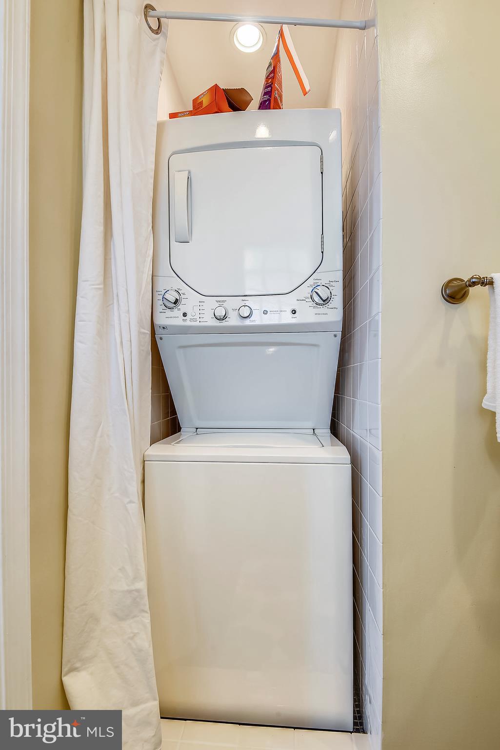 1701 Sherwood Road Silver Spring, MD 20902 - Photo 58 of 63 Washer & Dryer on Main Level