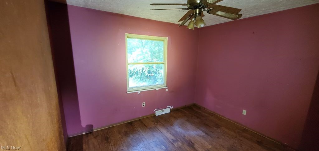 1433 Gurley Avenue Akron, OH 44310 - Photo 9 of 9