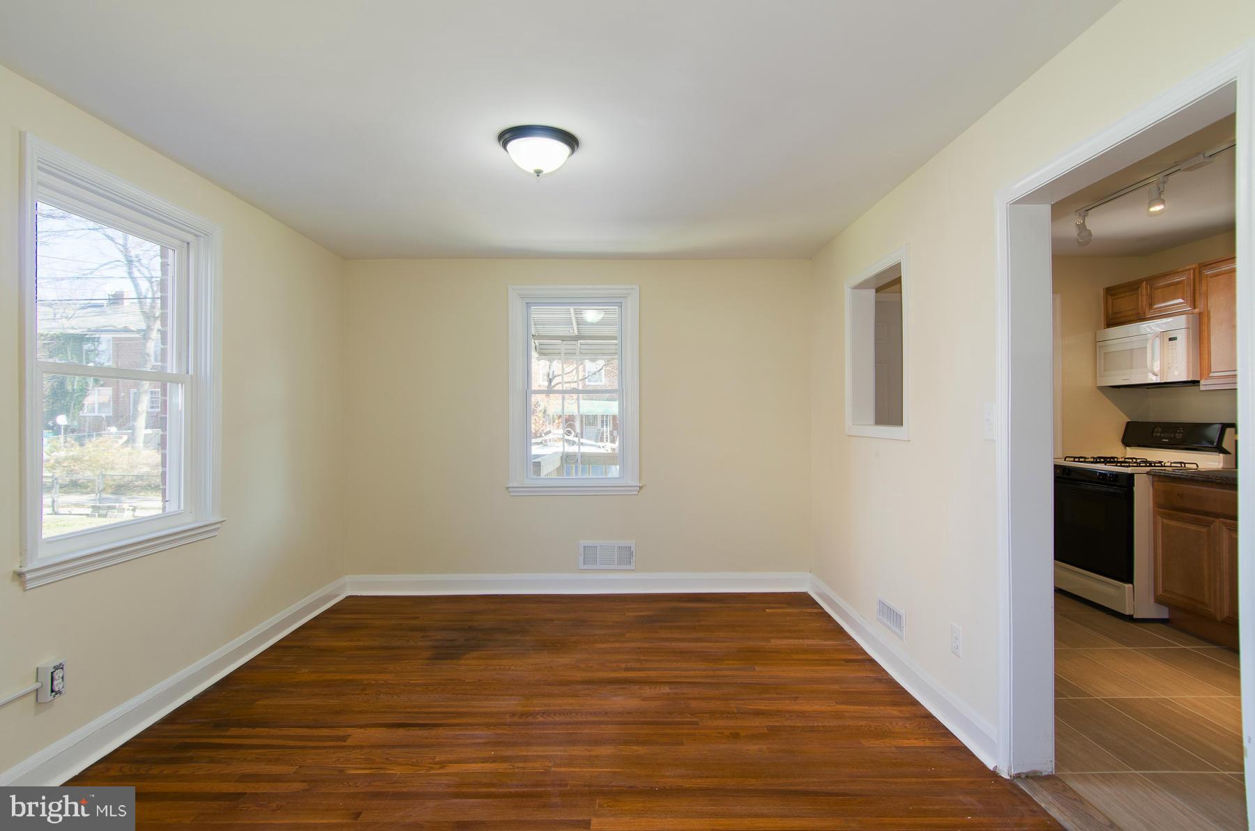 5409 Sagra Road Baltimore, MD 21239 - Photo 5 of 24 Dining Room