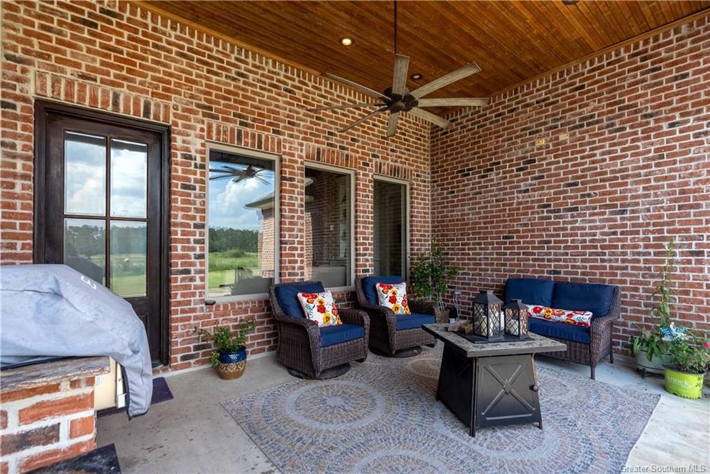 1445 Bluff Ridge Road Lake Charles, LA 70611 - Photo 33 of 42 Gallery Image 33