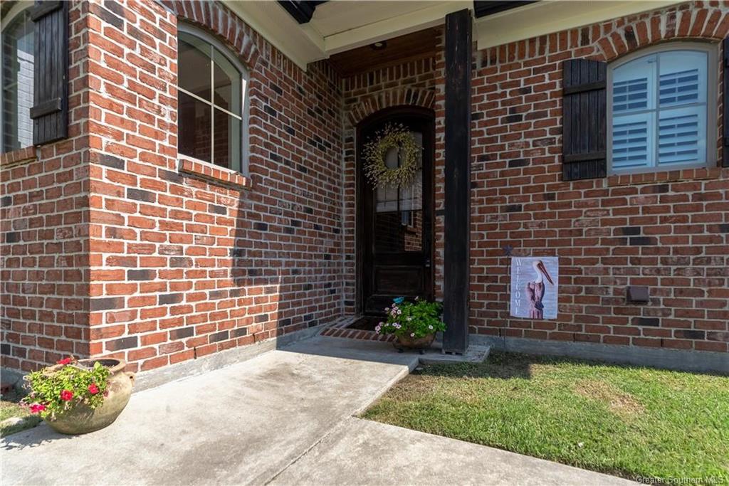 1445 Bluff Ridge Road Lake Charles, LA 70611 - Photo 4 of 42 Gallery Image 4