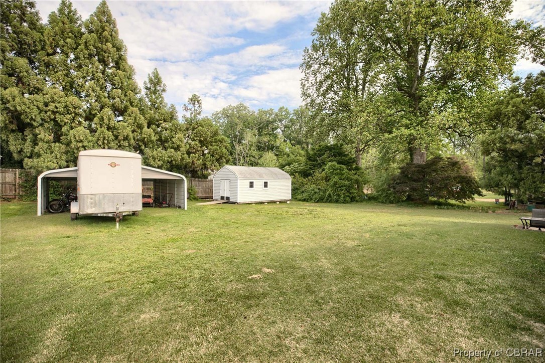 7486 Roaring Springs Road Gloucester, VA 23061 - Photo 4 of 27 Gallery Image 4