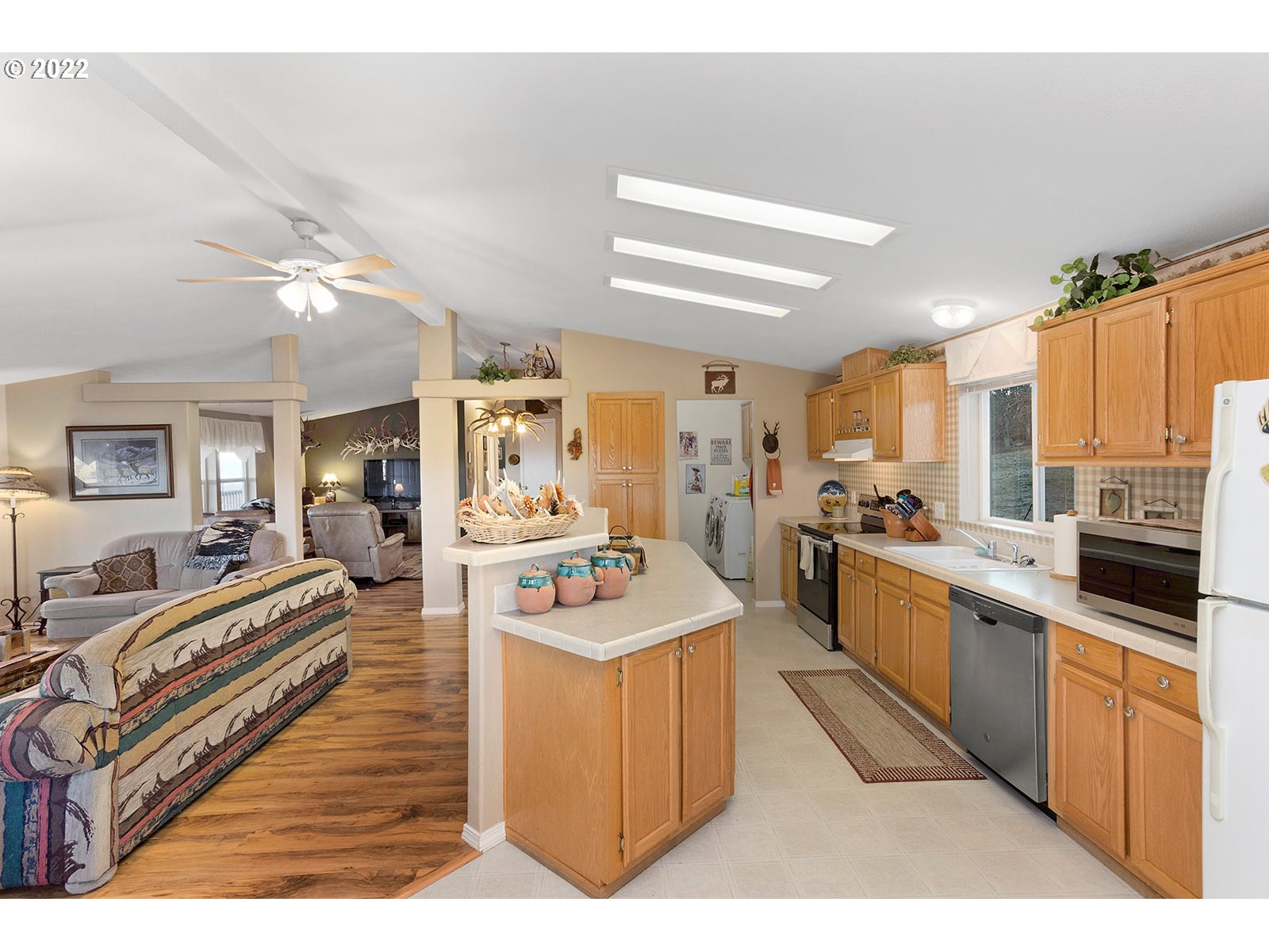61143 Clark Mill Road Dufur, OR 97021 - Photo 10 of 23 Gallery Image 10