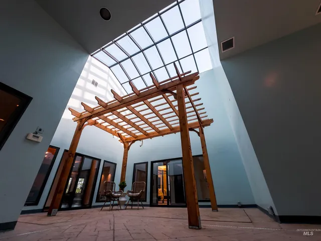 $5,800,000 | 4799a River Road, Buhl, ID 83316