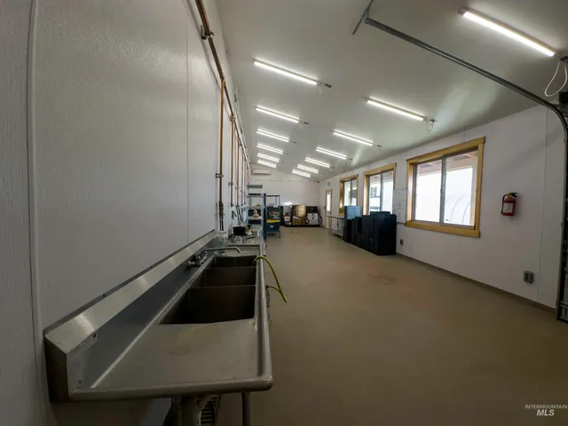 $5,800,000 | 4799a River Road, Buhl, ID 83316